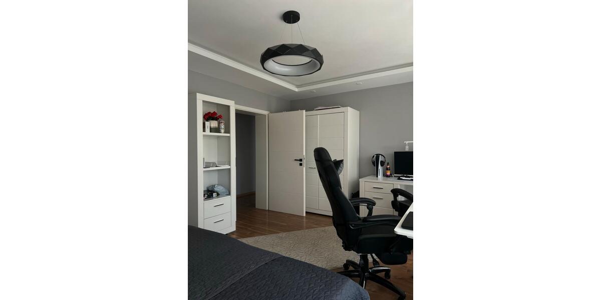 Erdgeschoßwohnung Hofgeismar - 4 Zimmer, 130 m&sup2;, 1.050&euro; | Angebot:26634020