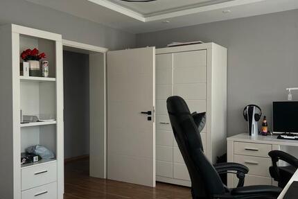 Wohnung Hofgeismar - 4 Zimmer, 130 m&sup2;, 980&euro; | Angebot:26634020
