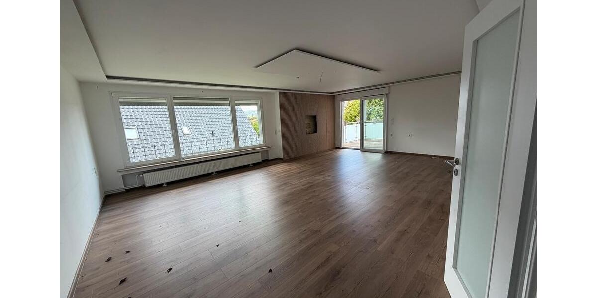 Erdgeschoßwohnung Kassel Philippinenhof-Warteberg - 3 Zimmer, 120 m&sup2;, 1.050&euro; | Angebot:26223357