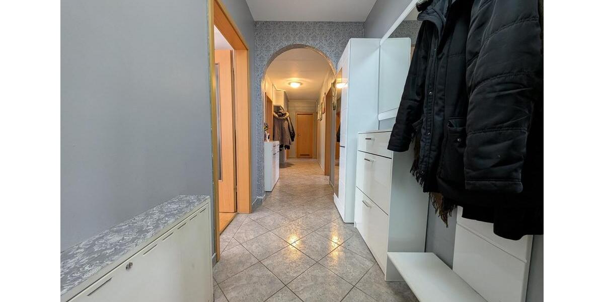 Etagenwohnung Kassel Fasanenhof - 4 Zimmer, 103 m&sup2;, 320.000&euro; | Angebot:26633976