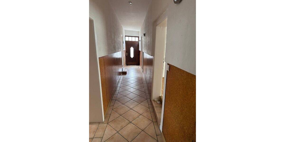 Etagenwohnung Fritzlar - 4 Zimmer, 90 m&sup2;, 650&euro; | Angebot:26917526