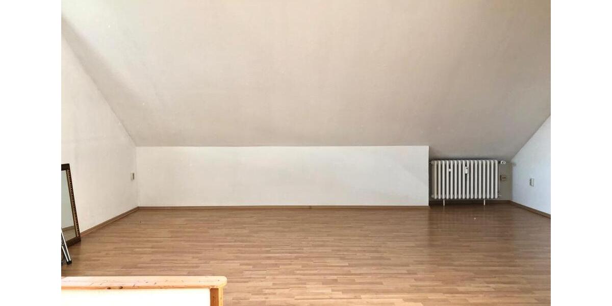 Dachgeschoßwohnung Kassel Südstadt - 2 Zimmer, 46 m&sup2;, 110.000&euro; | Angebot:26129958
