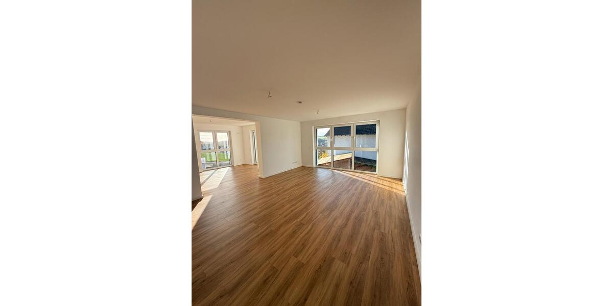 Etagenwohnung Felsberg - 3 Zimmer, 108 m&sup2;, 1.150&euro; | Angebot:25232243