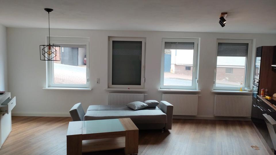 Etagenwohnung Felsberg - 1 Zimmer, 50 m&sup2;, 550&euro; | Angebot:26223336