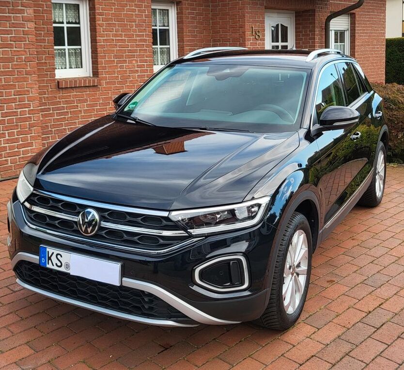 VW T-Roc 11.800 km 28.950 € Baunatal 34225