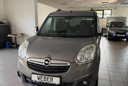 Opel Combo 107.946 km 7.999 &euro; Hessisch Lichtenau 37235