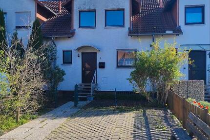 Haus Vellmar - 4 Zimmer, 120 m&sup2;, 1.250&euro; | Angebot:26657048