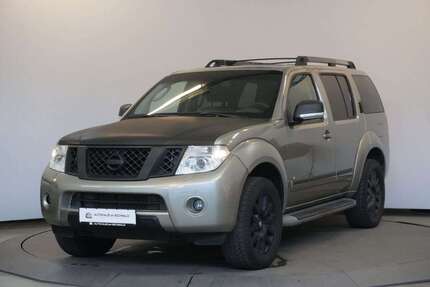 Nissan Pathfinder 218.768 km 12.390 &euro; Kassel 34123