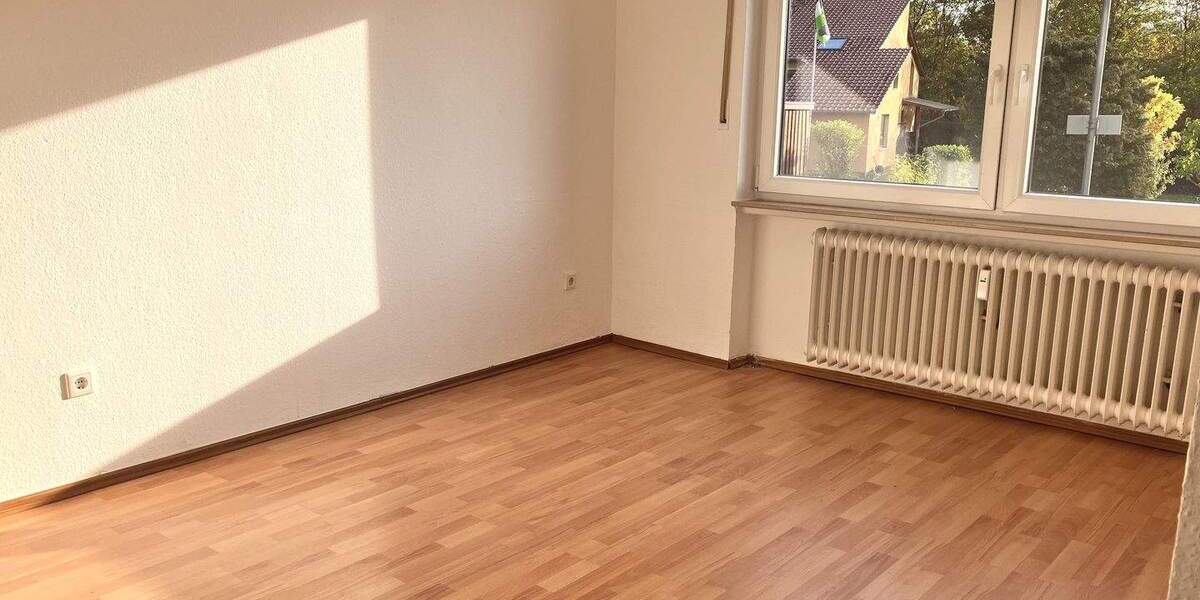 Etagenwohnung Kassel Harleshausen - 3 Zimmer, 95 m&sup2;, 830&euro; | Angebot:23866145
