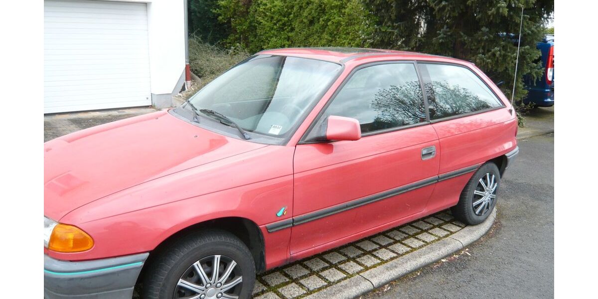 Opel Astra 135.000 km 1.600 &euro; Kaufungen 34260