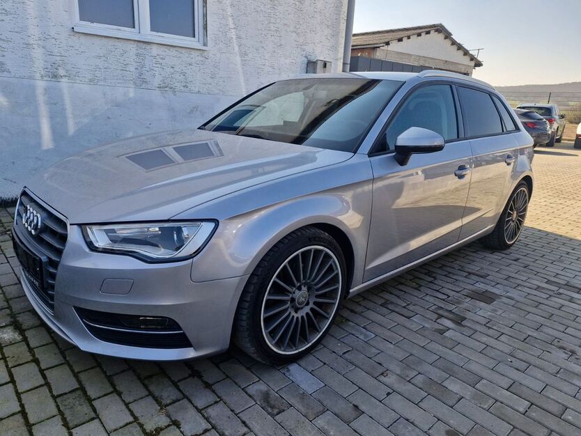 Audi A3 148.232 km 13.450 € Calden 34379