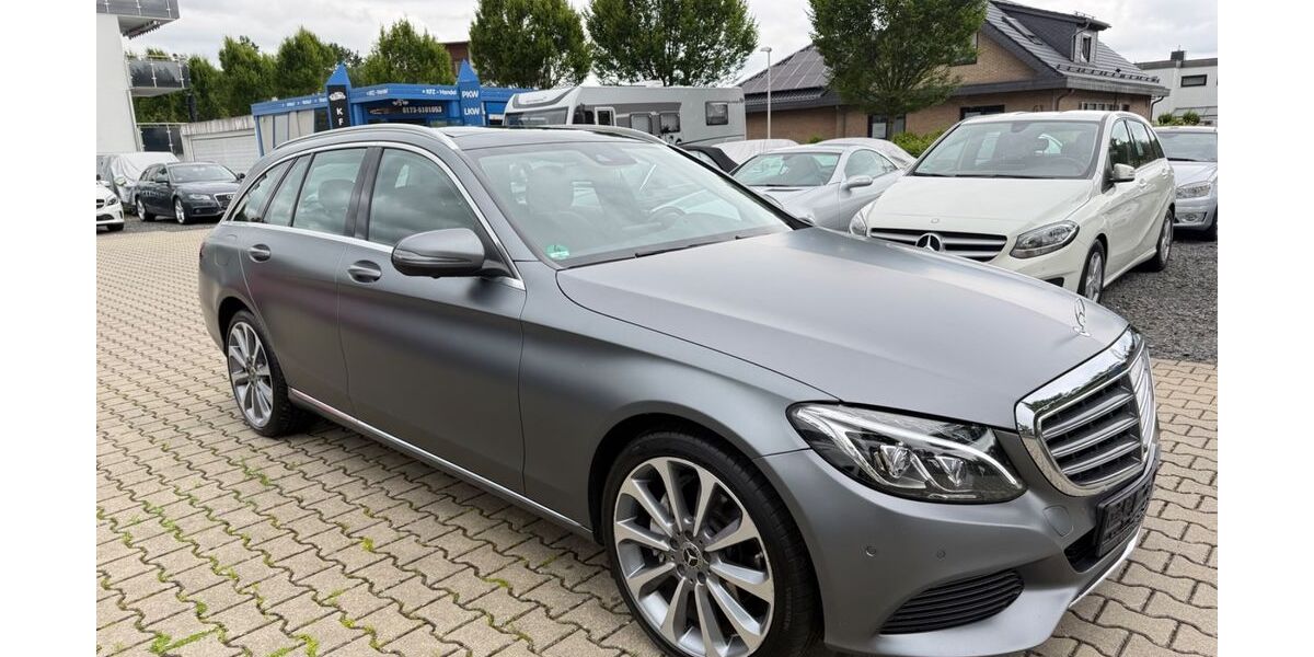 Mercedes-Benz C 250 242.414 km 13.490 &euro; Fuldabrück-Bergshausen 34277