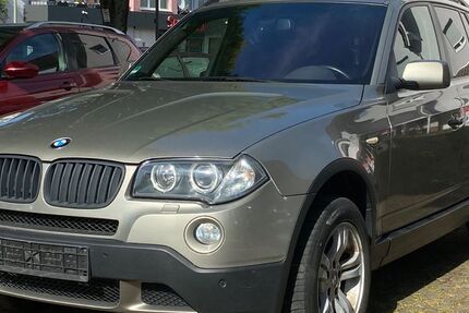 BMW X3 157.000 km 7.990 &euro; Kassel 34132