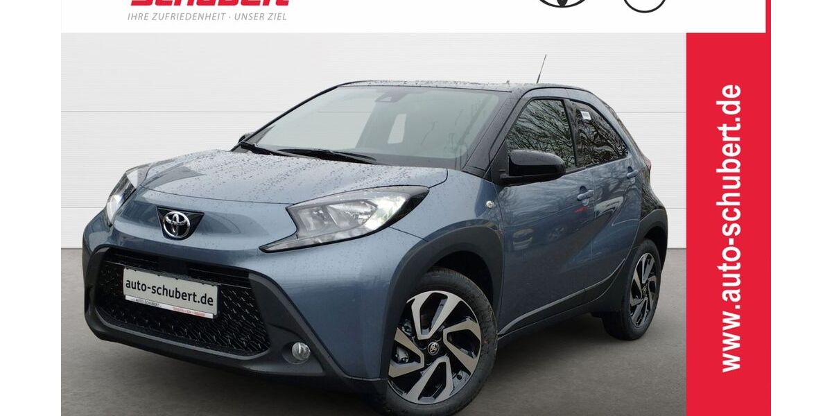 Toyota Aygo (X) 5.200 km 16.980 &euro; Kassel 34125