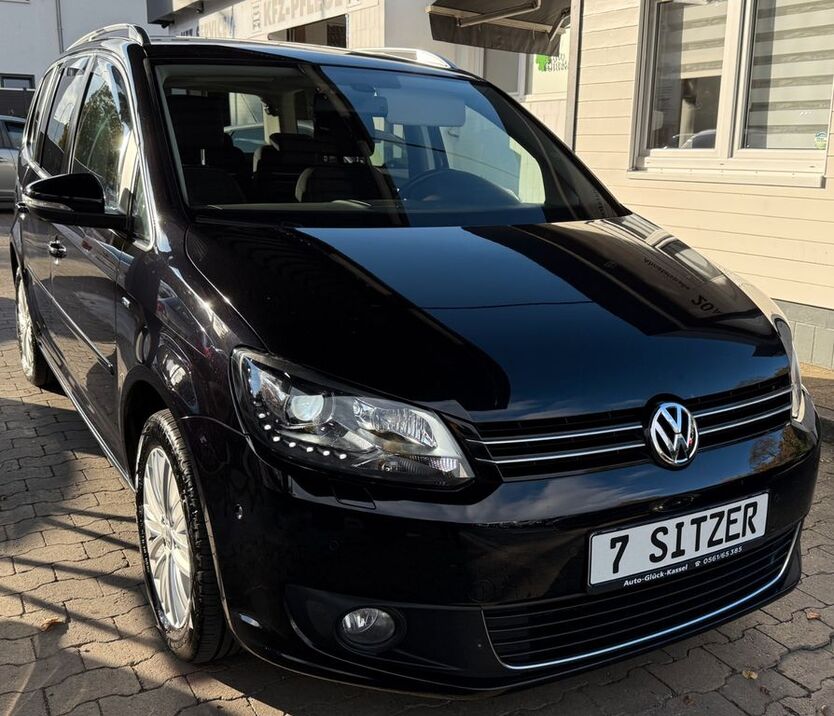 VW Touran 140.000 km 13.990 € Kassel 34128