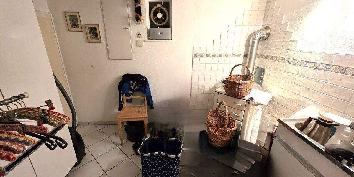 Ein Juwel in Kassel-Nord - 1-2 Familienhaus in Hinterbebauung 7 zimmer