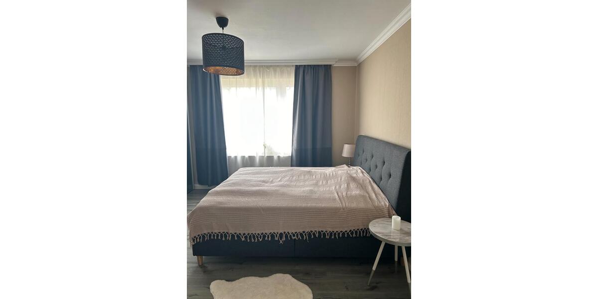 Etagenwohnung Kassel - 4 Zimmer, 105 m&sup2;, 1.200&euro; | Angebot:26623487