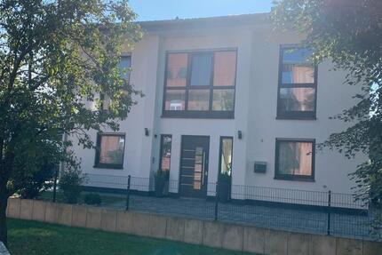 Haus Malsfeld - 4 Zimmer, 169 m&sup2;, 630.000&euro; | Angebot:27299867