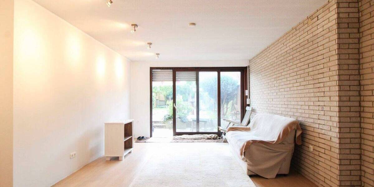 Einfamilienhaus Kassel Fasanenhof - 3 Zimmer, 195.000&euro; | Angebot:26093566