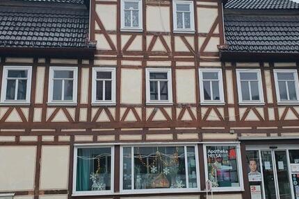 Haus mit Sanierungsbedarf
