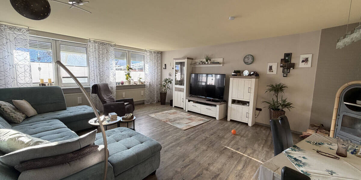 Einfamilienhaus Grebenstein / Udenhausen Udenhausen - 1 Zimmer, 348 m&sup2;, 399.000&euro; | Angebot:25670426