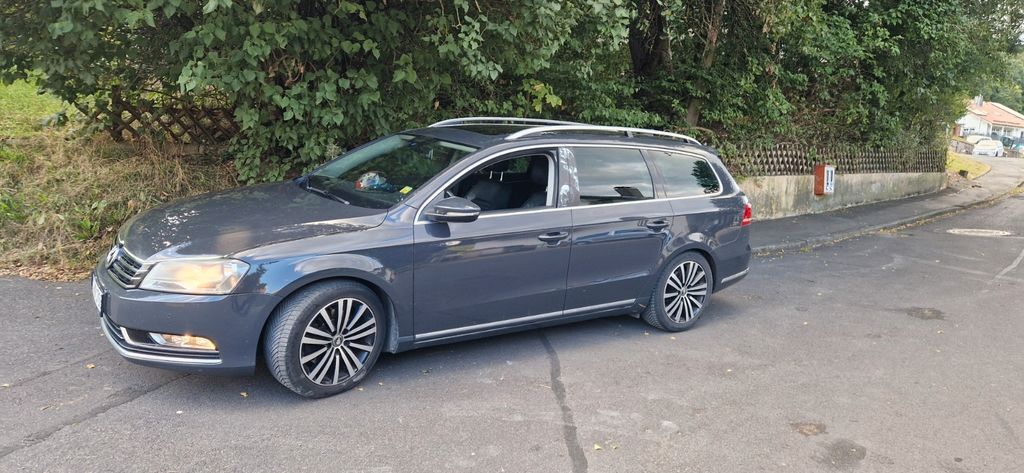 VW Passat Variant 224.000 km 8.500 € Helsa 34298