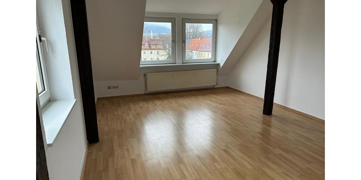 Charmante 2-Zimmer DG Wohnung in Kassel-Oberzwehren 2 zimmer