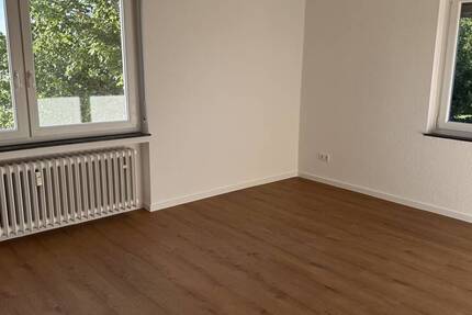 Wohnung Fritzlar - 3 Zimmer, 68 m&sup2;, 420&euro; | Angebot:26741925