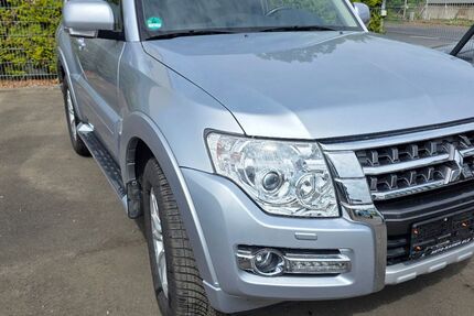 Mitsubishi Pajero 29.643 km 33.333 &euro; Kassel 34123