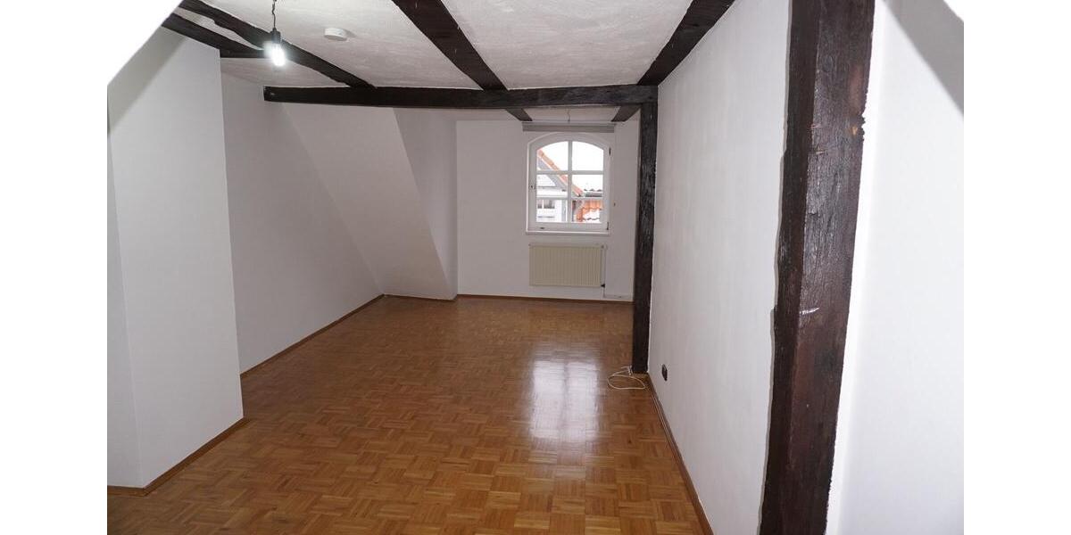 Maisonettenwohnung Melsungen - 5 Zimmer, 100 m&sup2;, 450&euro; | Angebot:24847261