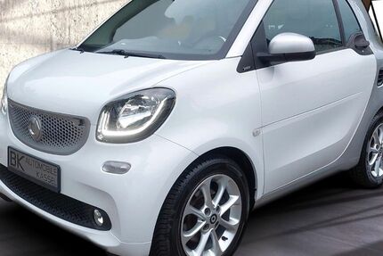 Smart ForTwo 142.207 km 5.499 &euro; Kassel 34125