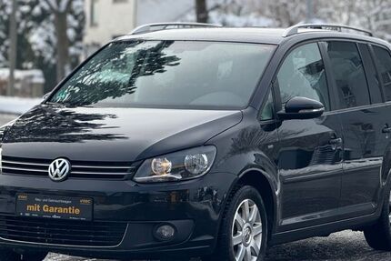 VW Touran 200.600 km 8.499 &euro; Kassel 34132