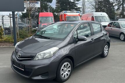 Toyota Yaris 113.931 km 4.500 &euro; Kassel 34123
