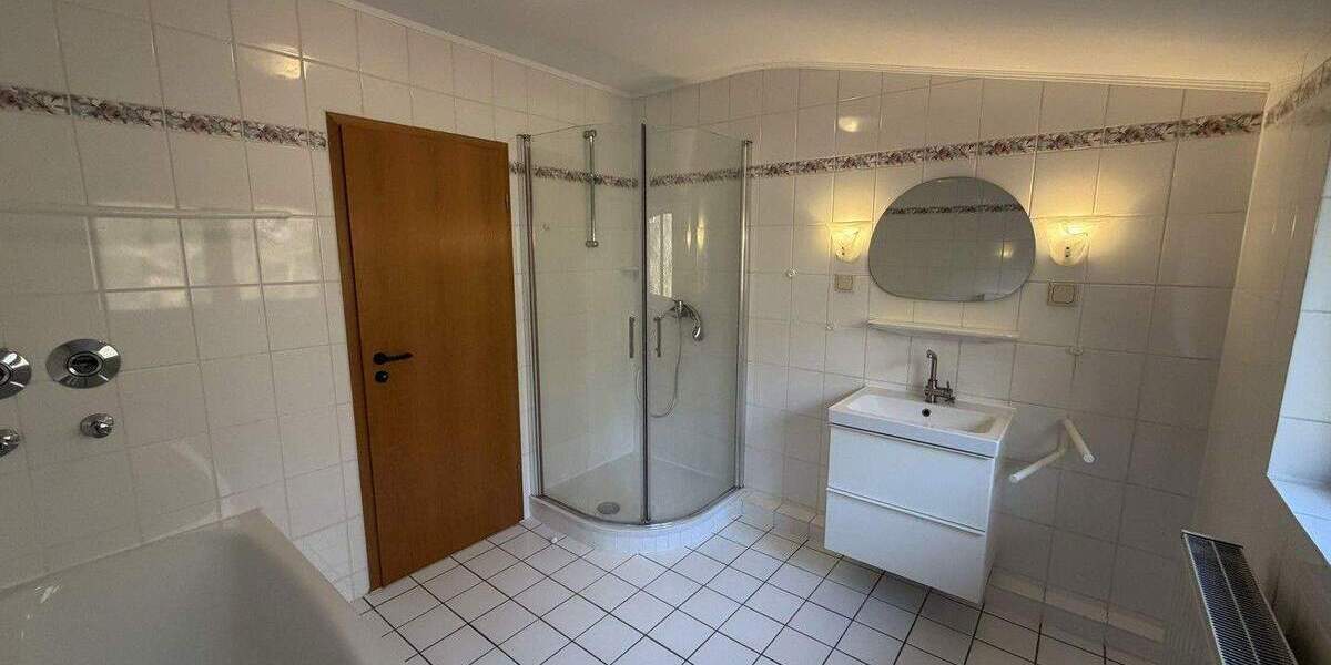 Etagenwohnung Hann. Münden - 2 Zimmer, 73 m&sup2;, 159.000&euro; | Angebot:25804000