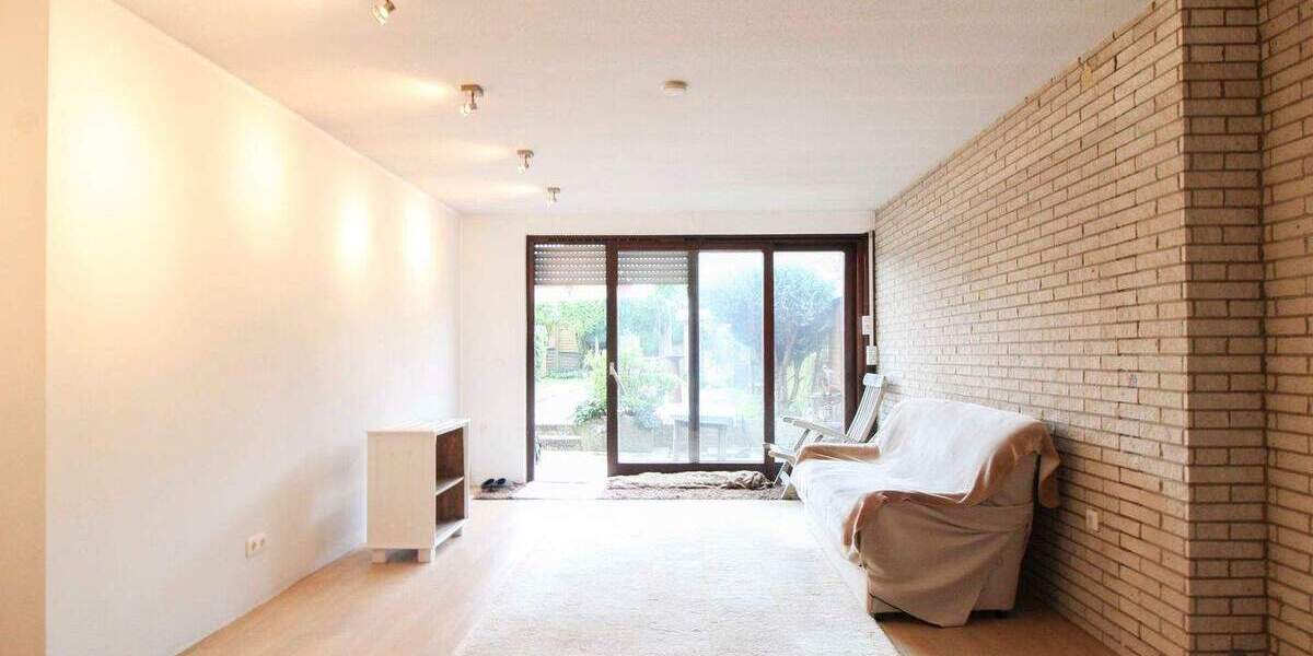 Einfamilienhaus Kassel Fasanenhof - 3 Zimmer, 195.000&euro; | Angebot:25213181