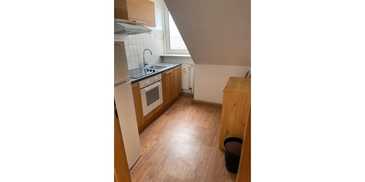 Dachgeschoßwohnung Kassel - 3 Zimmer, 53 m&sup2;, 175.000&euro; | Angebot:26271117