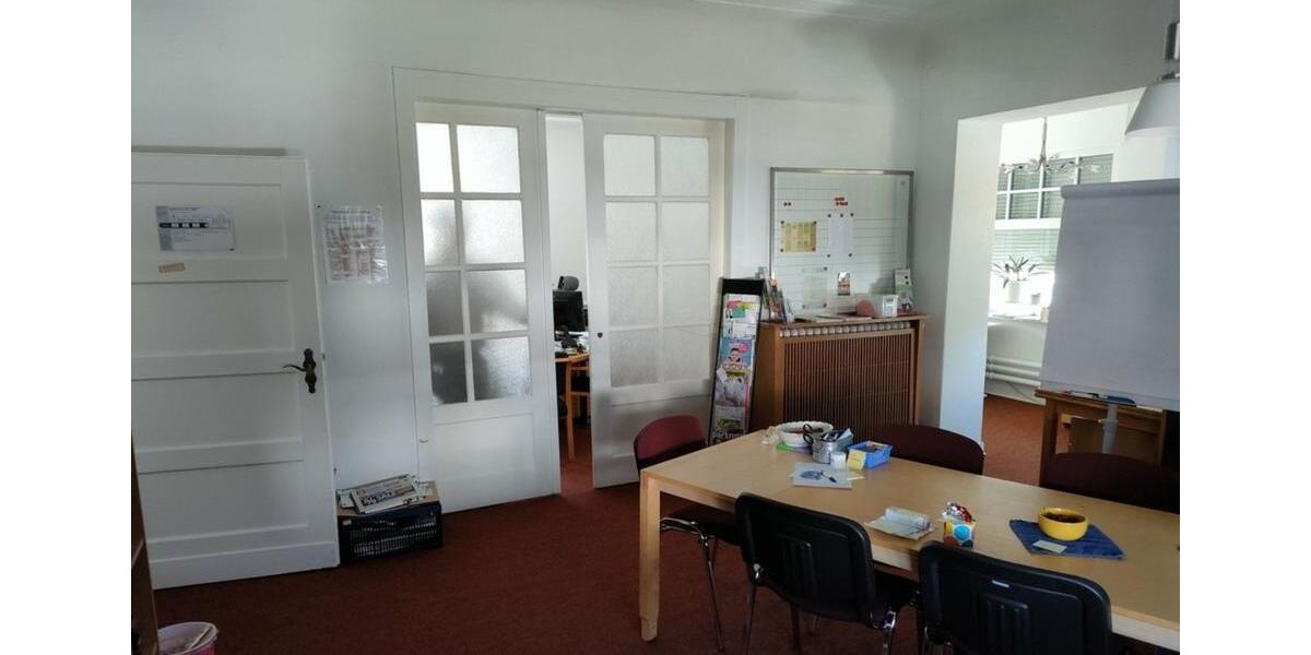 Einfamilienhaus Guxhagen - 6 Zimmer, 170 m&sup2;, 1.650&euro; | Angebot:24591604