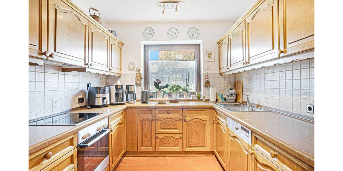 Einfamilienhaus Kassel / Niederzwehren Süsterfeld/Helleböhn - 7 Zimmer, 268 m&sup2;, 769.000&euro; | Angebot:26308833