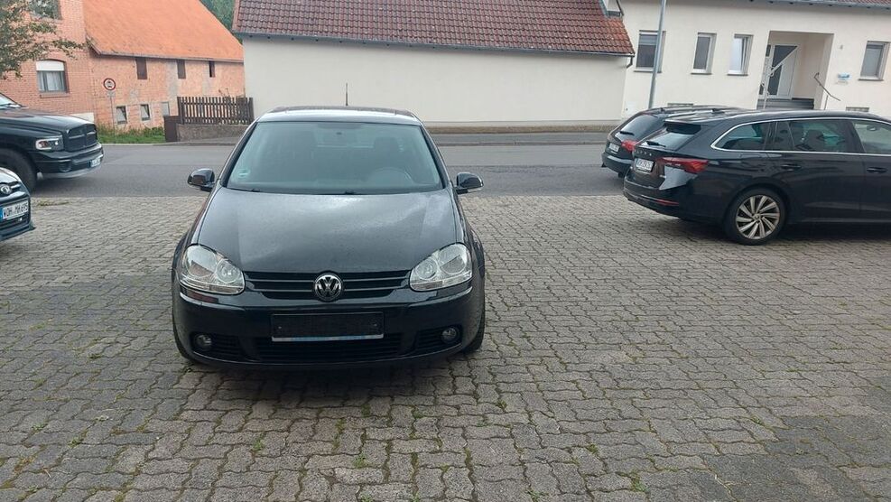 VW Golf 236.000 km 2.999 € Wolfhagen 34466