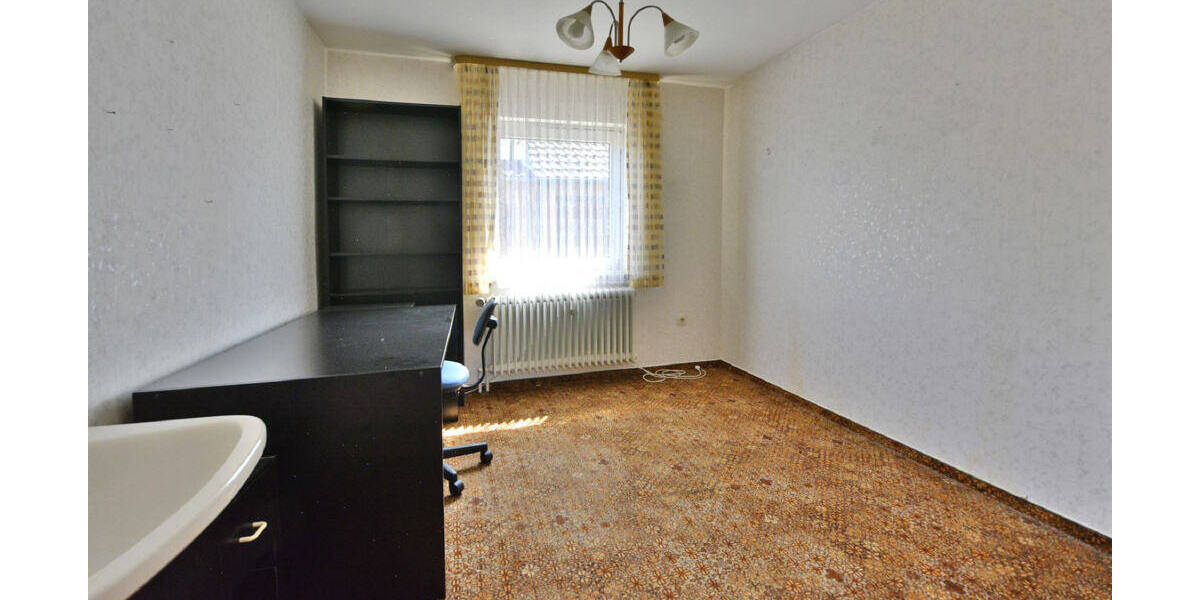 Einfamilienhaus mit herrlichem Garten, gute Lage Wolfhagen 7 zimmer