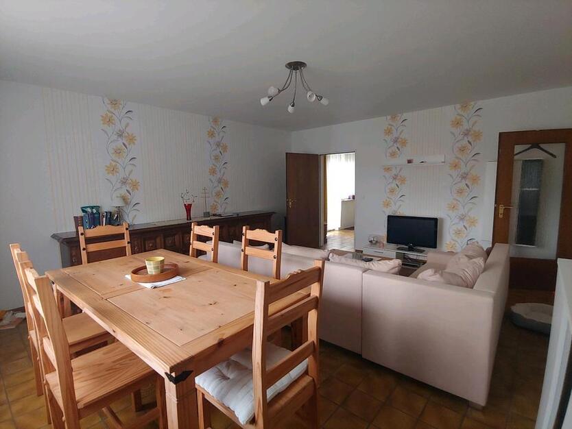 Wohnhaus mit EinliegerWohnung in Kassel 34132 Provisionsfrei