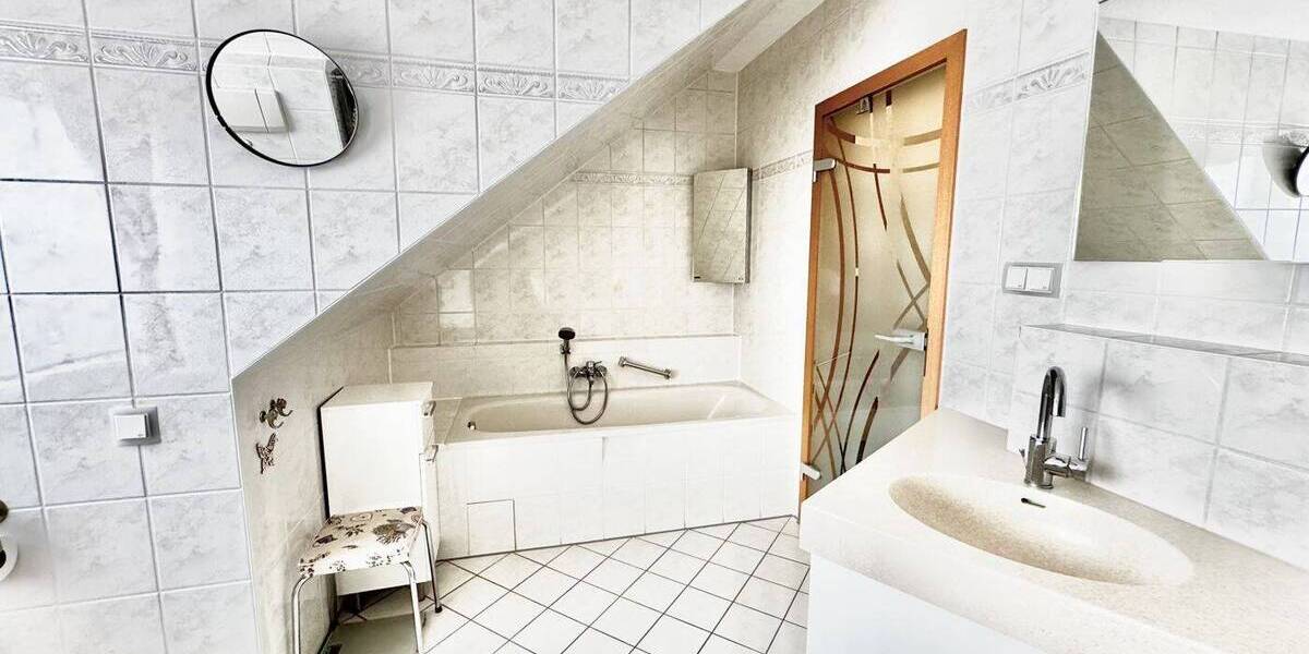 Etagenwohnung Kaufungen Niederkaufungen - 2 Zimmer, 67 m&sup2;, 199.790&euro; | Angebot:26933959