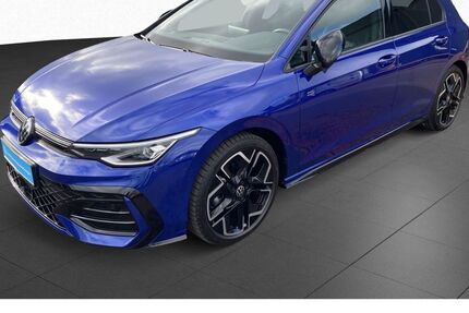 VW Golf 9.583 km 29.633 &euro; Kassel 34123