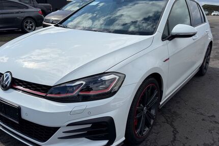 VW Golf 83.000 km 18.999 &euro; Fuldatal (Kassel) 34233