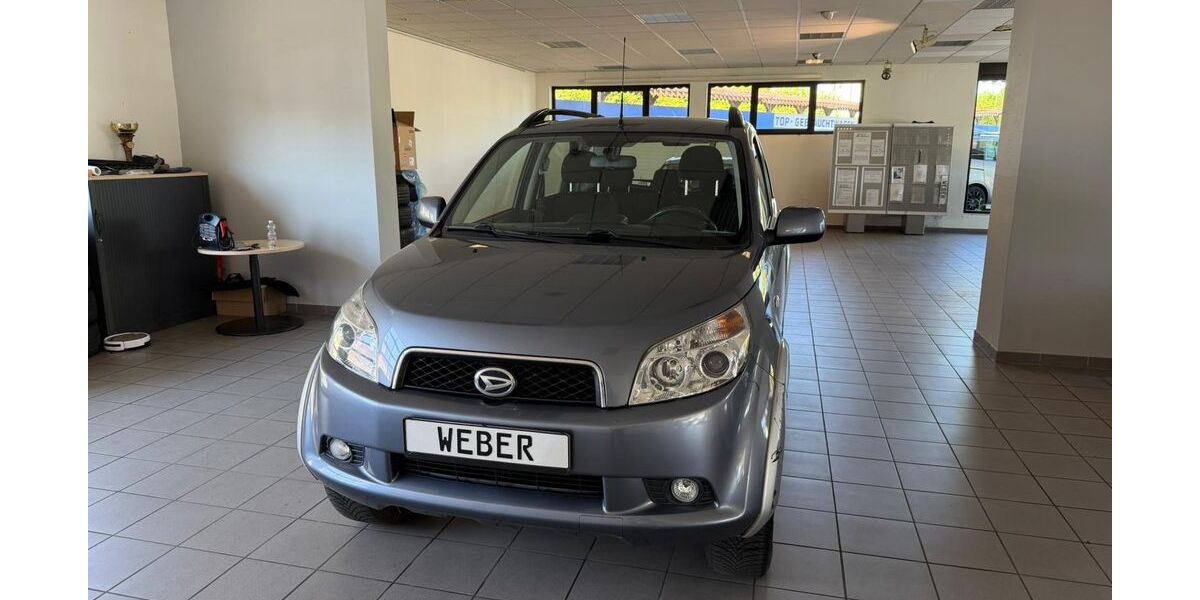 Daihatsu Terios 122.000 km 6.900 &euro; Hessisch Lichtenau 37235