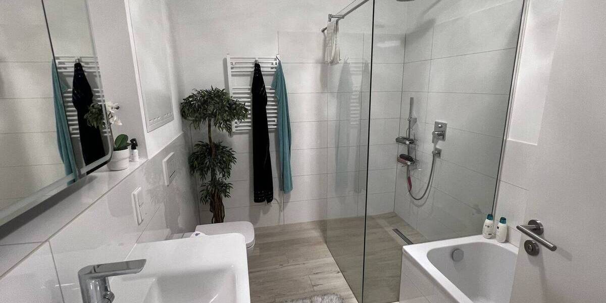 Etagenwohnung Kassel Mitte - 3 Zimmer, 108 m&sup2;, 1.500&euro; | Angebot:26346658