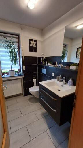 1 A TOP Lage Kassel Niederzwehren 8 zimmer