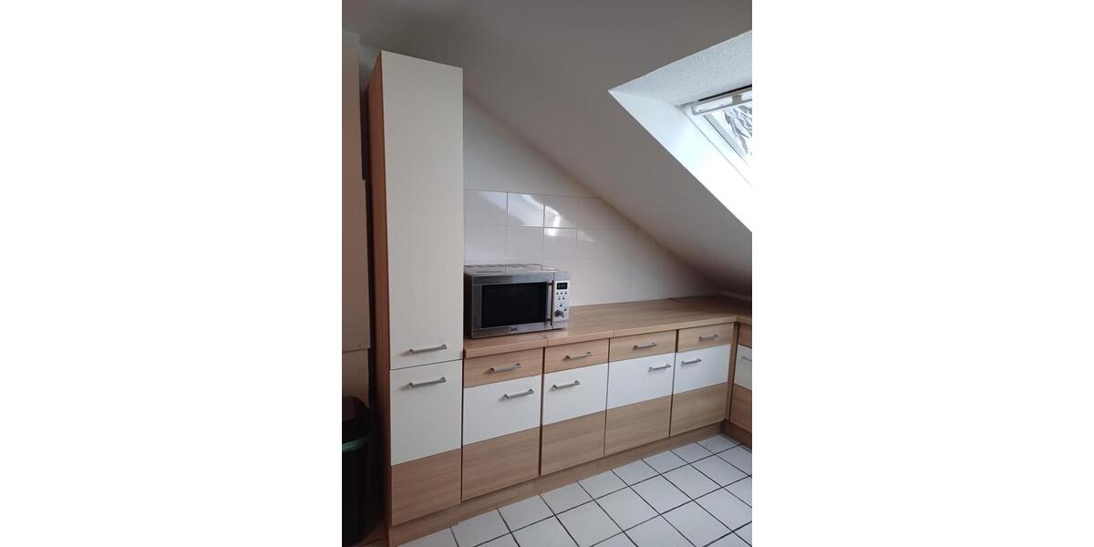 Dachgeschoßwohnung Fritzlar - 3 Zimmer, 106 m&sup2;, 1.000&euro; | Angebot:26318590