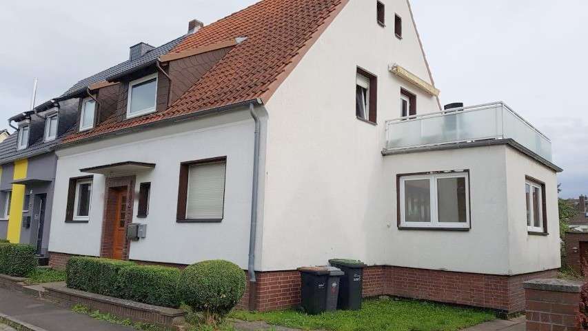 Einfamilienhaus Kassel-Kirchditmold Kirchditmold - 6 Zimmer, 160 m&sup2;, 335.000&euro; | Angebot:27306117