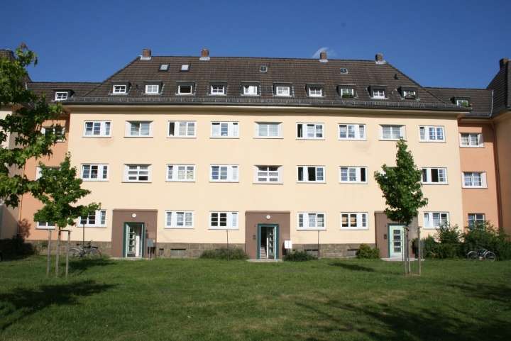 Etagenwohnung Kassel Wehlheiden - 1 Zimmer, 26 m&sup2;, 271&euro; | Angebot:27096022
